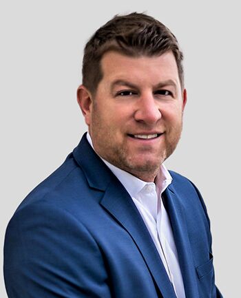 Christopher Blouch Photo