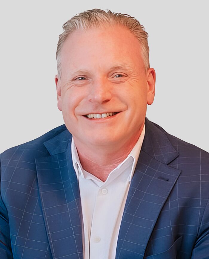 Chris Cleveland Photo