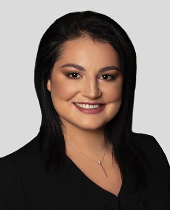 Alexandra Florescu Photo