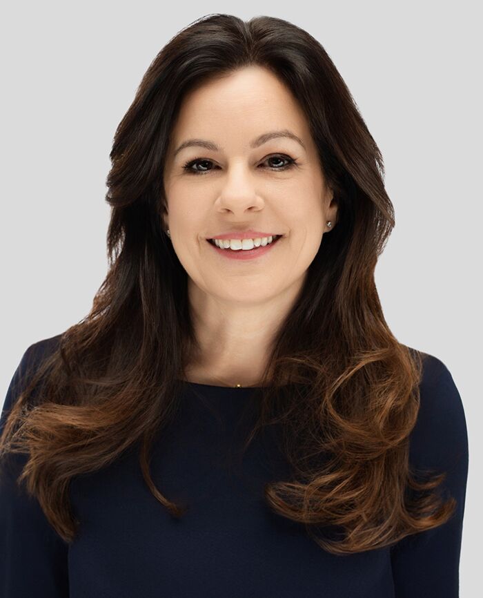 Kristi Curling Photo