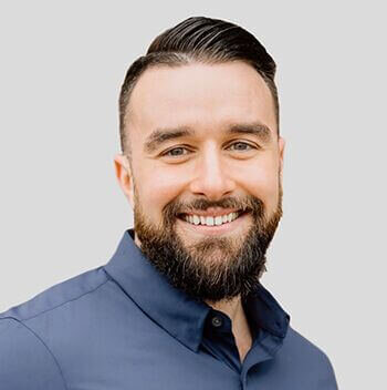 Kyle Johnson headshot