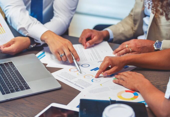 Mortgage industry experts track housing market predictions report together.